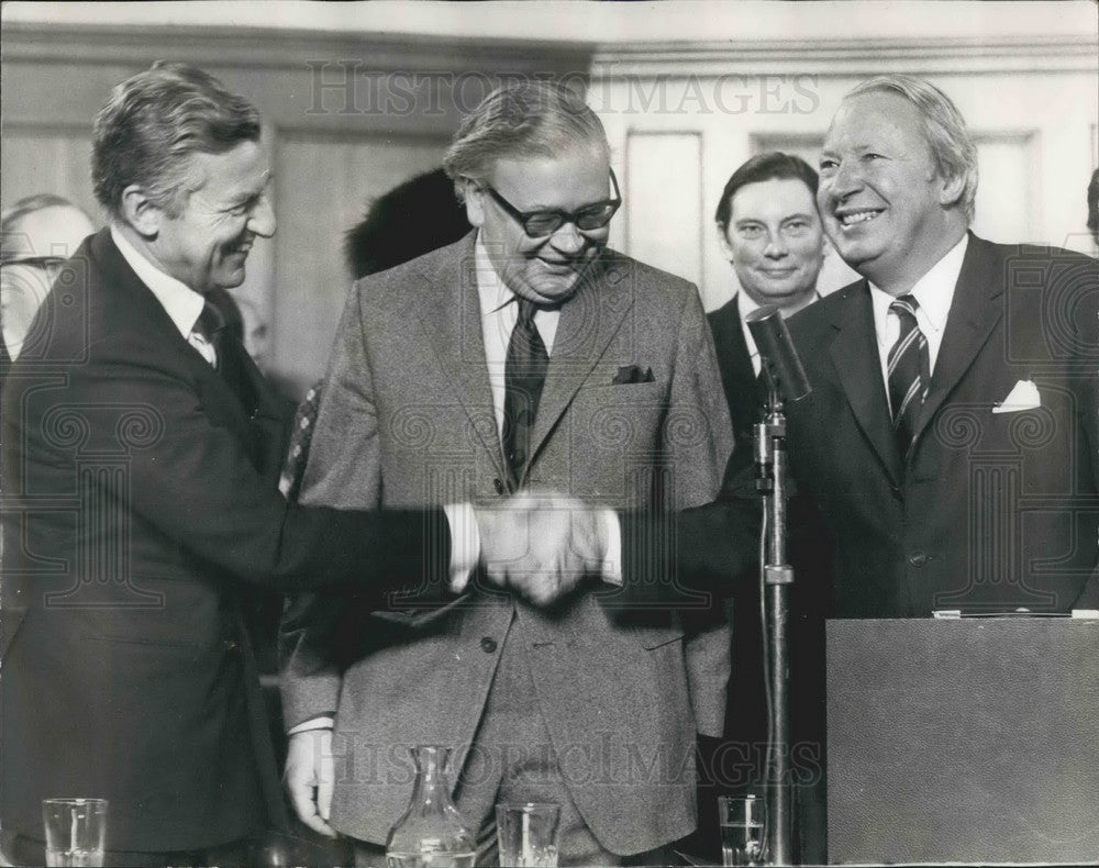 1973 Mr .Heath ,Eric Blumerfield,Geoffrey Rippon - Historic Images