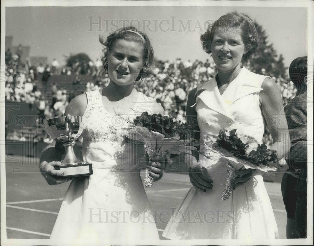 1957 Shirley Bloomer wins French Singles Tennis Title - Historic Images