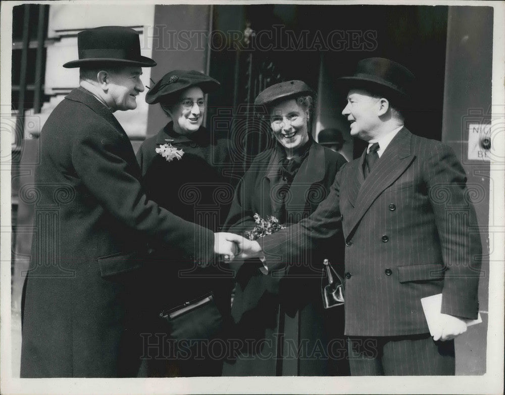 Press Photo Australia Governor General Sir William Slim, Lady Slim - KSB05853- Historic Images