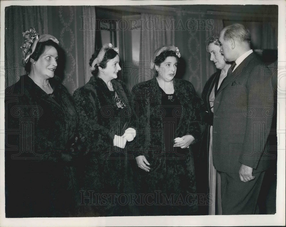  Australia Governor General Sir William Slim - Historic Images