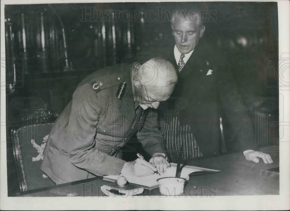 1946 Press Photo General Jan Smuts, South Africa Prime Minister - KSB06067 - Historic Images