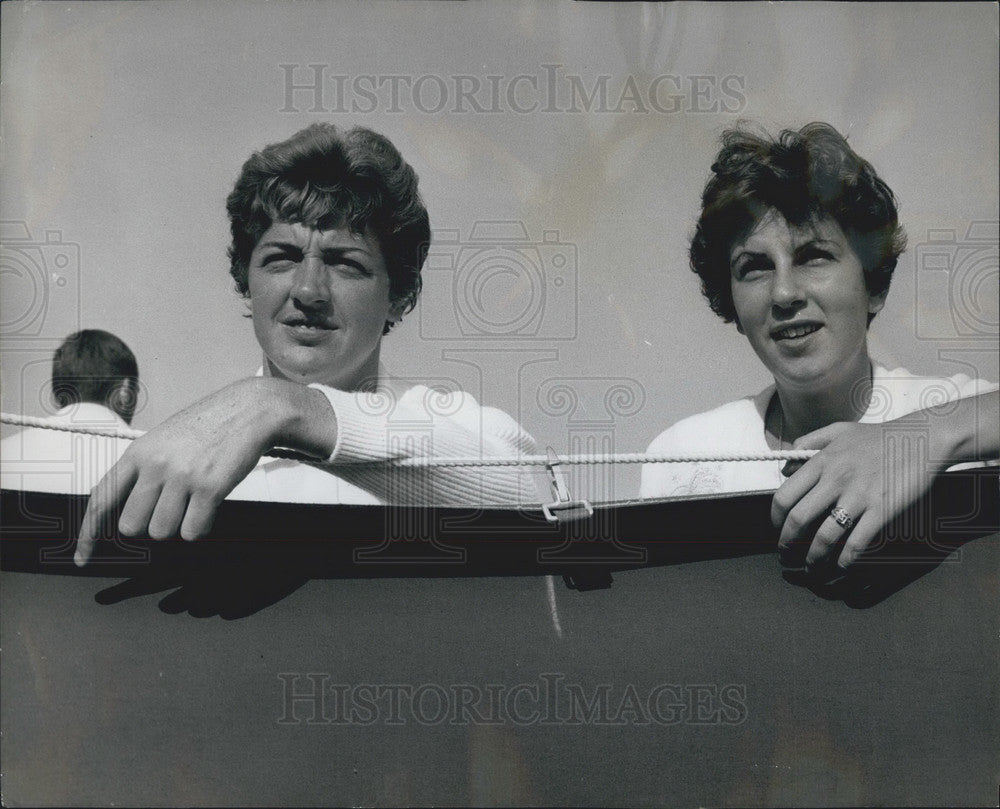 1964 Margaret Smith Australia, against Maria Bueno Brazil Wimbledon - Historic Images