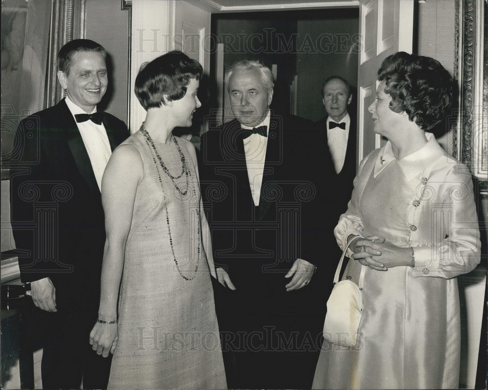 1970 Swedish Prime Minister Olof Palme wife Prime Minister Wilson - Historic Images