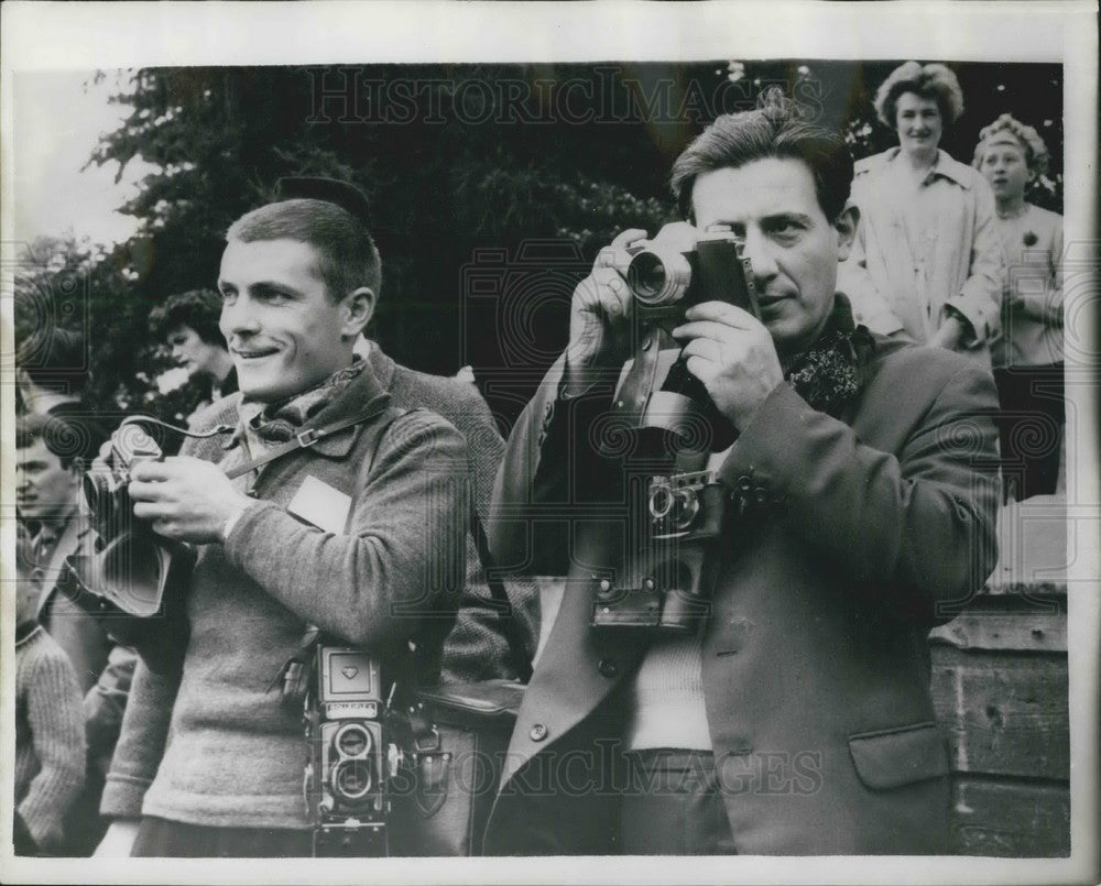 1963 Press Photo The Russians &quot;Shoot&quot; The Royal Family - KSB06655-Historic Images