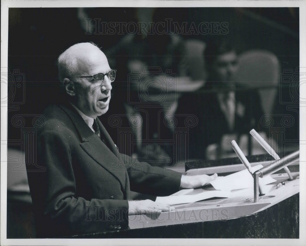 1960 Press Photo Dr. Fouad Ammoun at UN general Assembly - KSB06807-Historic Images