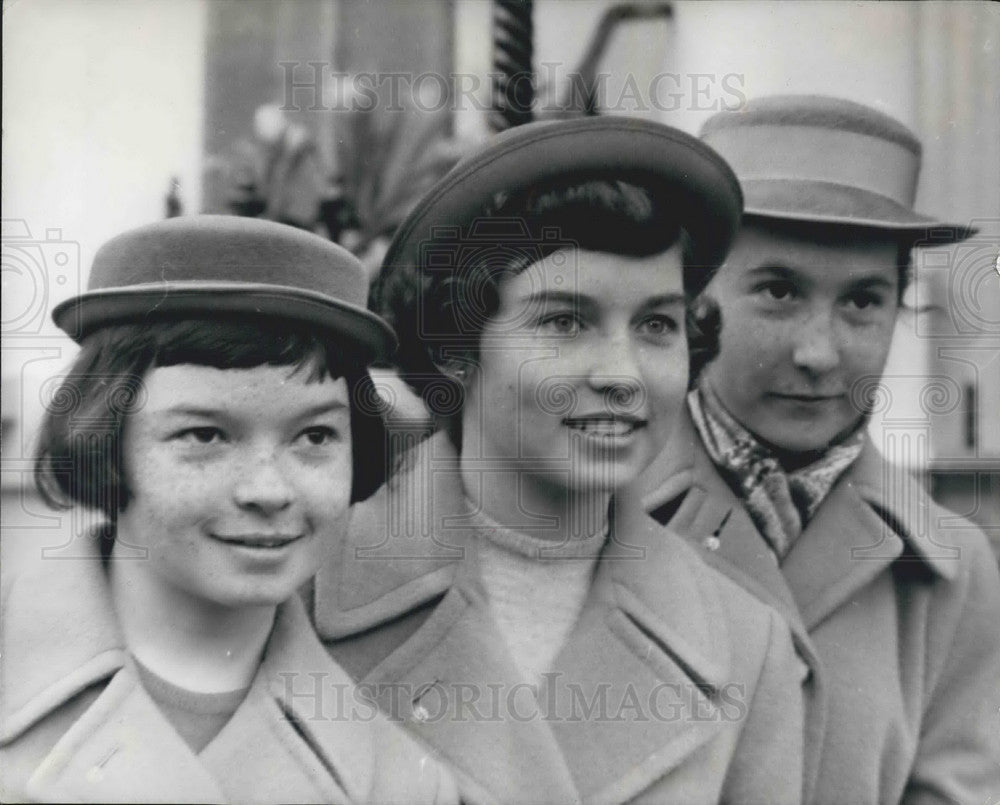 1960 Press Photo Enriqueta, Rose and Nora,grandchildren of Pres of Peru-Historic Images