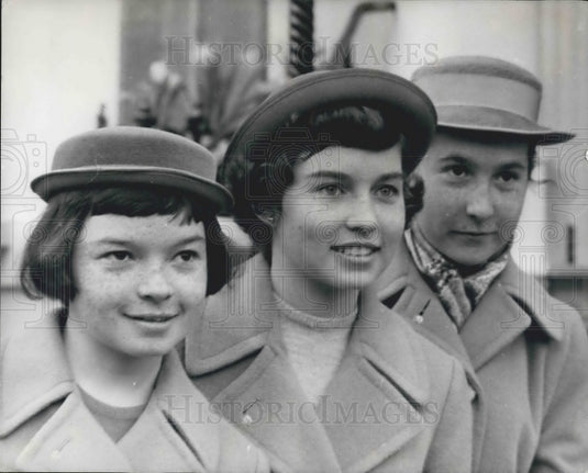 1960 Press Photo Enriqueta, Rose and Nora,grandchildren of Pres of Peru-Historic Images
