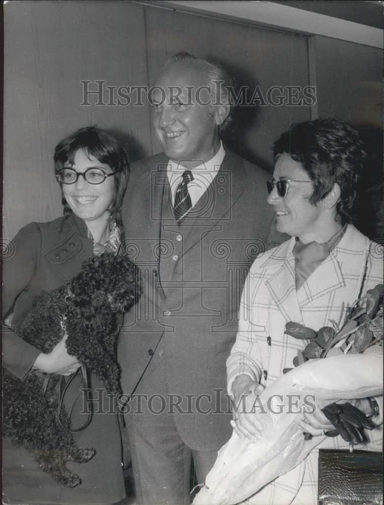 1970 Israeli Ambassador Asher Ben Nathan & Family, Orly, Paris - Historic Images