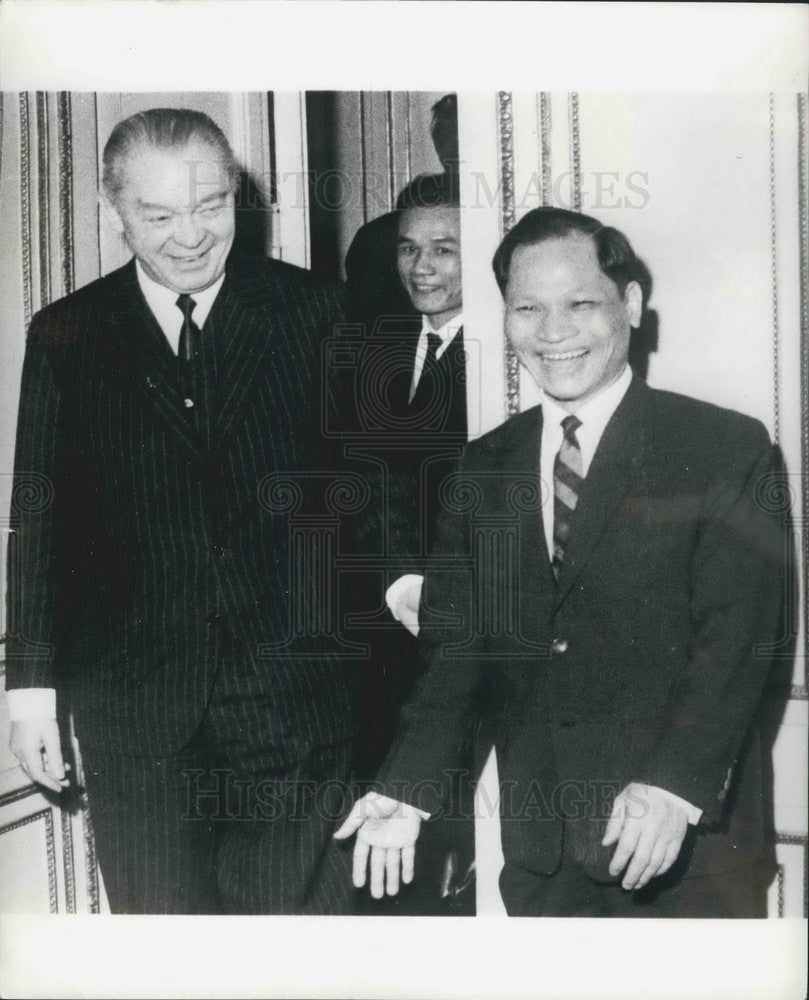 1968, Vietnam Ambassador Ngyen Tho Chan with Torsten Nilsson - Historic Images