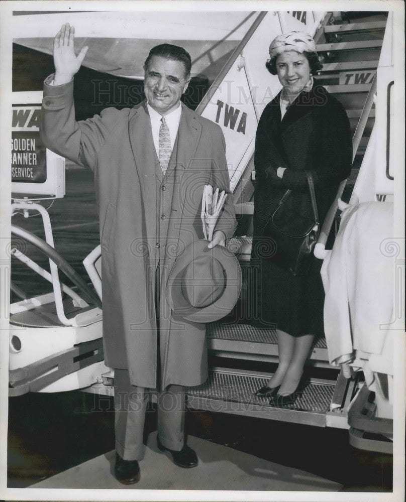 Press Photo George Christopher and his wife - KSB07759 - Historic Images