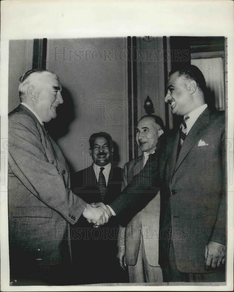 Press Photo Mr. Menzies & Colonel Nasser - KSB07887 - Historic Images