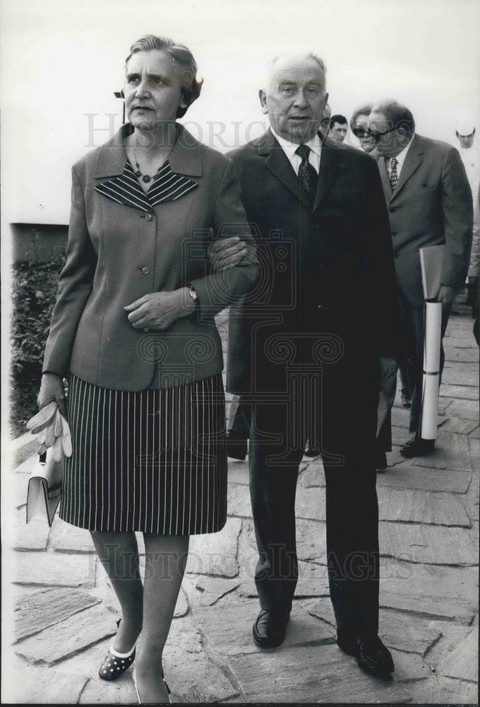 Press Photo Signor Luigi Longo ,Italian Communist and wife Bruna Conti - Historic Images