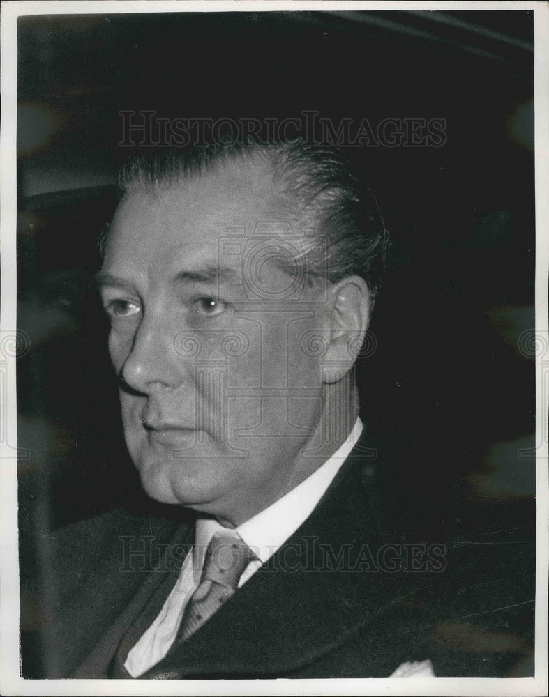 1957 Press Photo Sir David Eccles President Board of the Trade in the Mcmillans - Historic Images