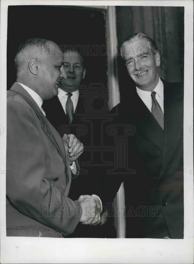 1956 M.Pineay , Mr. Selwyn Lloyd & Mr; Dulles - Historic Images