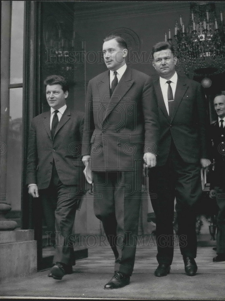 1964 Press Photo Gen. de Gaulle with Michel Debatisse and Gerard de Caparrelli - Historic Images