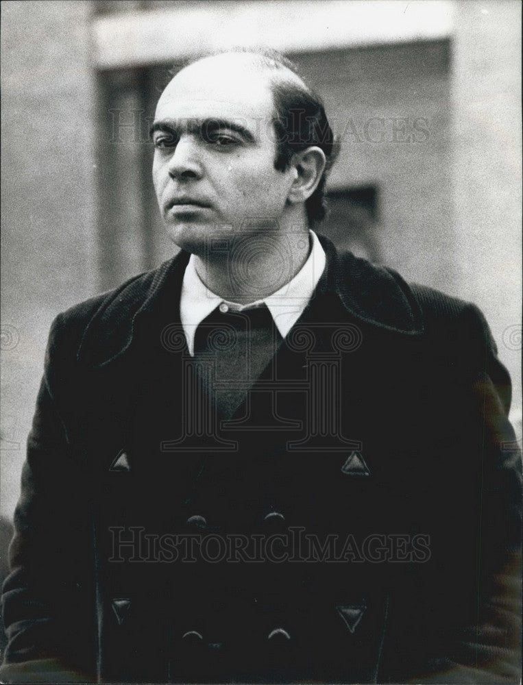 1975 Police arrested Radical Party Secretary Gianfranco Spadaccia - Historic Images