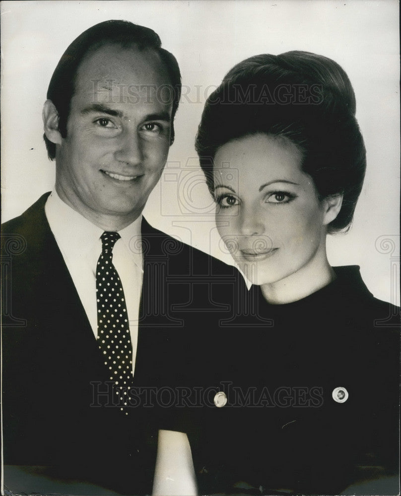 1969 Press Photo Aga Khan.Muslim leader and fiancee Lady James Crichton-Stuart-Historic Images