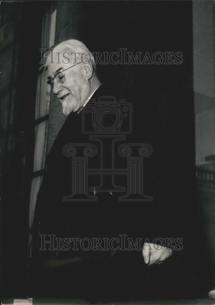 1957 Press Photo Paul Ramadier Leaving the Elysee Palace - KSB12717-Historic Images