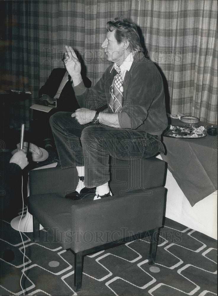 1975 Press Photo Danny Kaye Actor Comedian Press Reception Royal Festival Hall-Historic Images