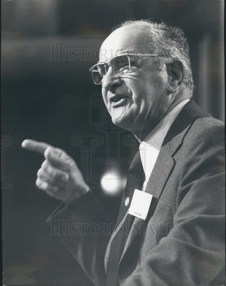 1976 Press Photo Engineering Union Leader Hugh Scanlon Speaking TUC Conference - Historic Images