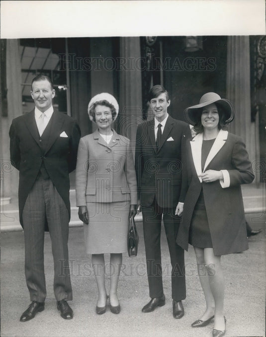 1968, Jack Scamp Knighted - KSB13609 - Historic Images