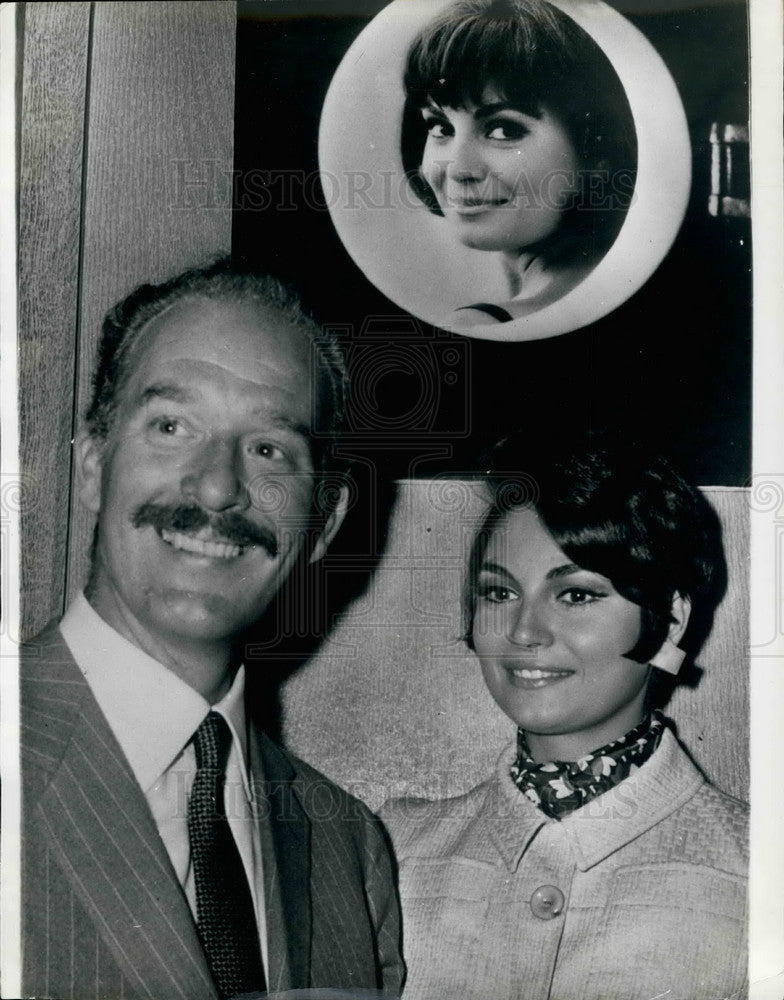 1966 Press Photo Actress Rosanna Schiaffino Husband Alfredo Bini Talking Press-Historic Images