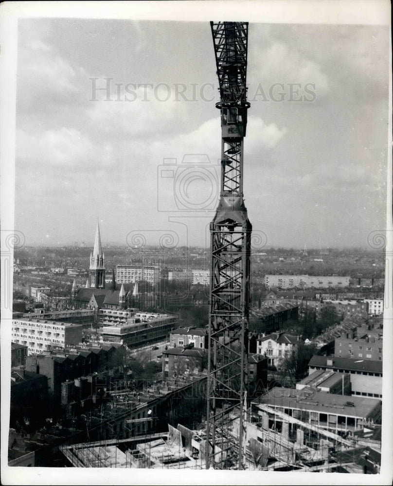 1962, World's Highest Traveling Tower Crane - KSB14119 - Historic Images