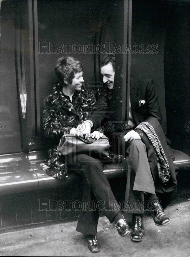 1969, Young Lovers, Paris Metro Express Station, Boissy St-Leger - Historic Images