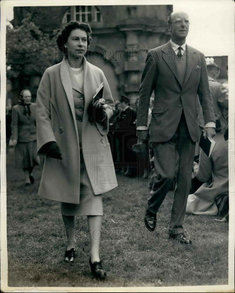 1957 Royals Attend Badminton Horse Trails  - Historic Images