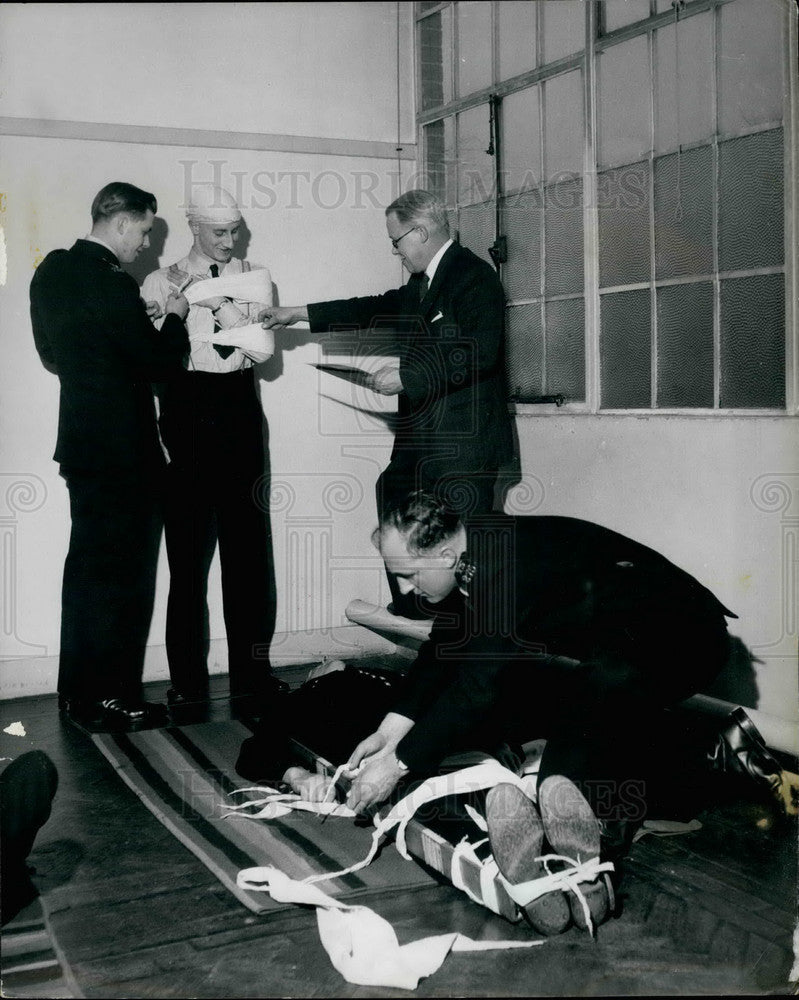  Constable First Aid Training - Historic Images