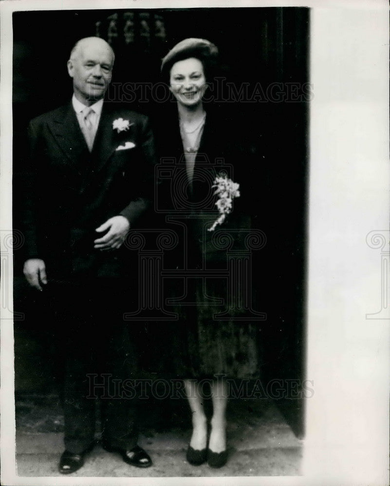 1957 Press Photo Mr. and Mrs. Alfred John Hullett - KSB14999 - Historic Images