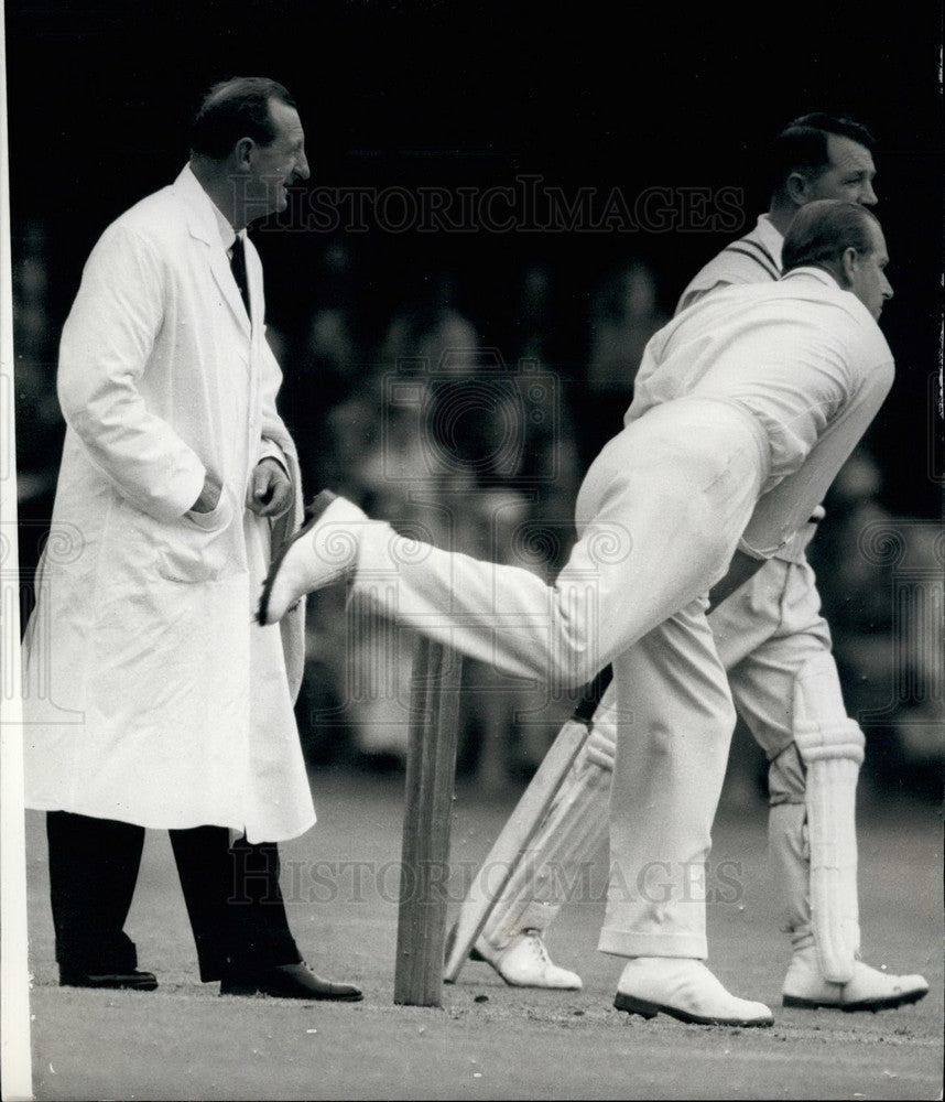 1958, The Duke of Edinburgh playing cricket - KSB15145 - Historic Images