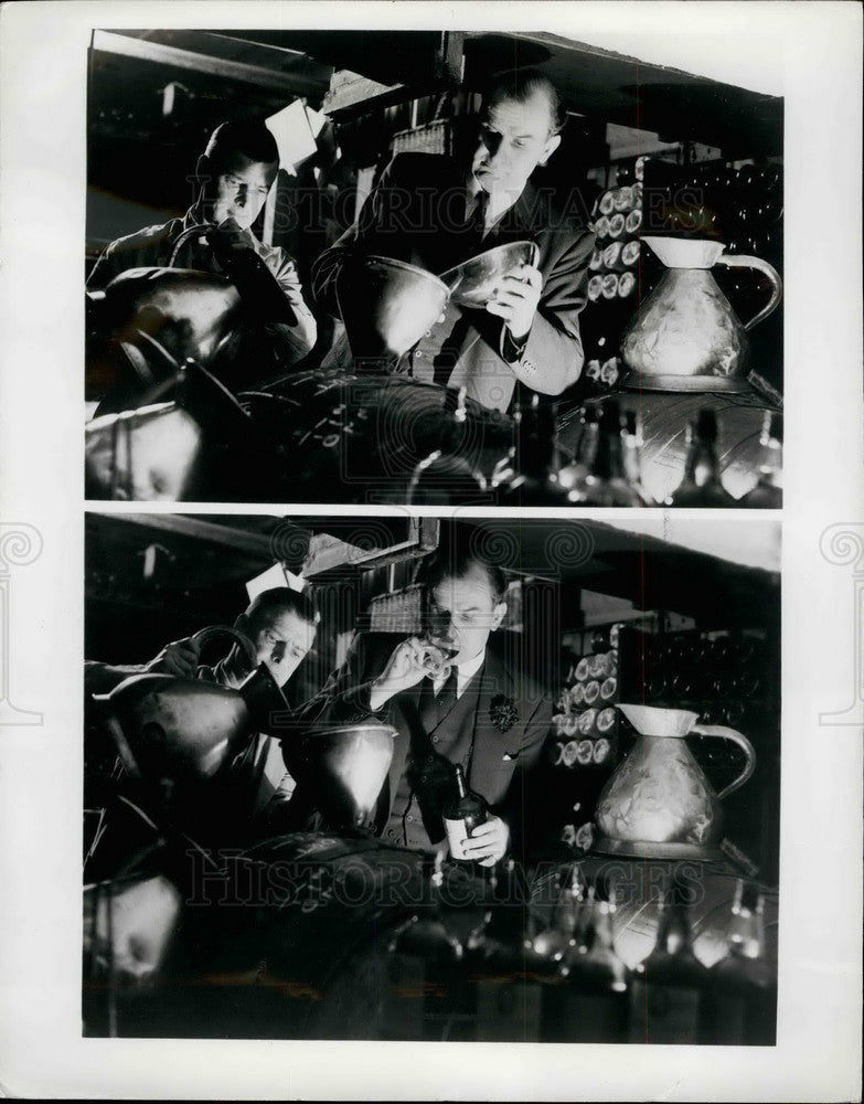 1955 Press Photo Lindsay Ring,&Head Cellerman William McCleary - Historic Images