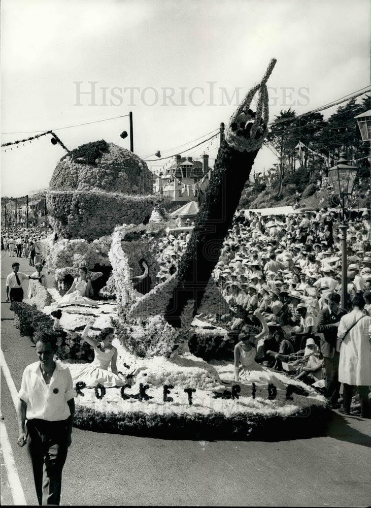 1958, Jersey Battle of Flowers - KSB15927 - Historic Images