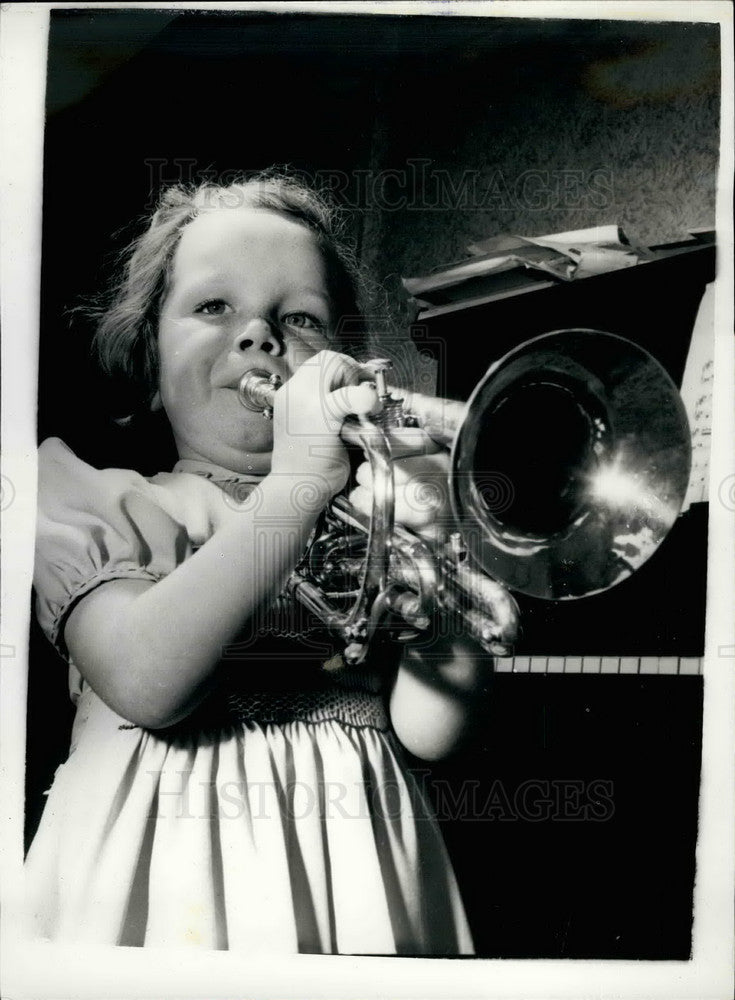 Helen Crayford Daughter Marshall Trumpeter With Trumpet  - Historic Images