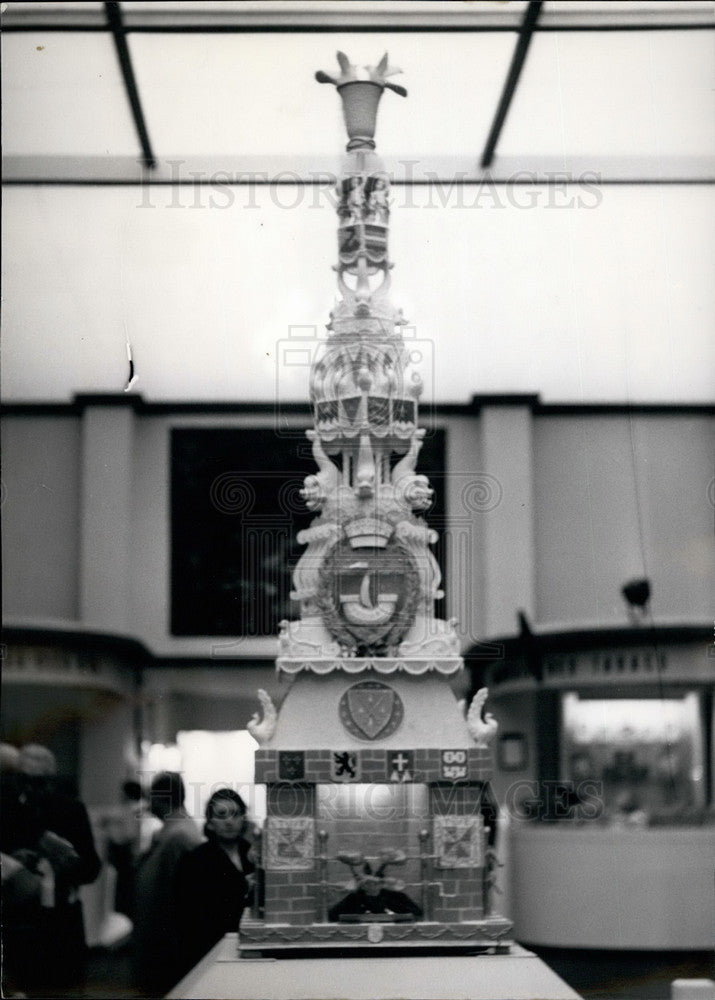 1954 Giant Cake Children's Salon Grand Palais Paris - Historic Images