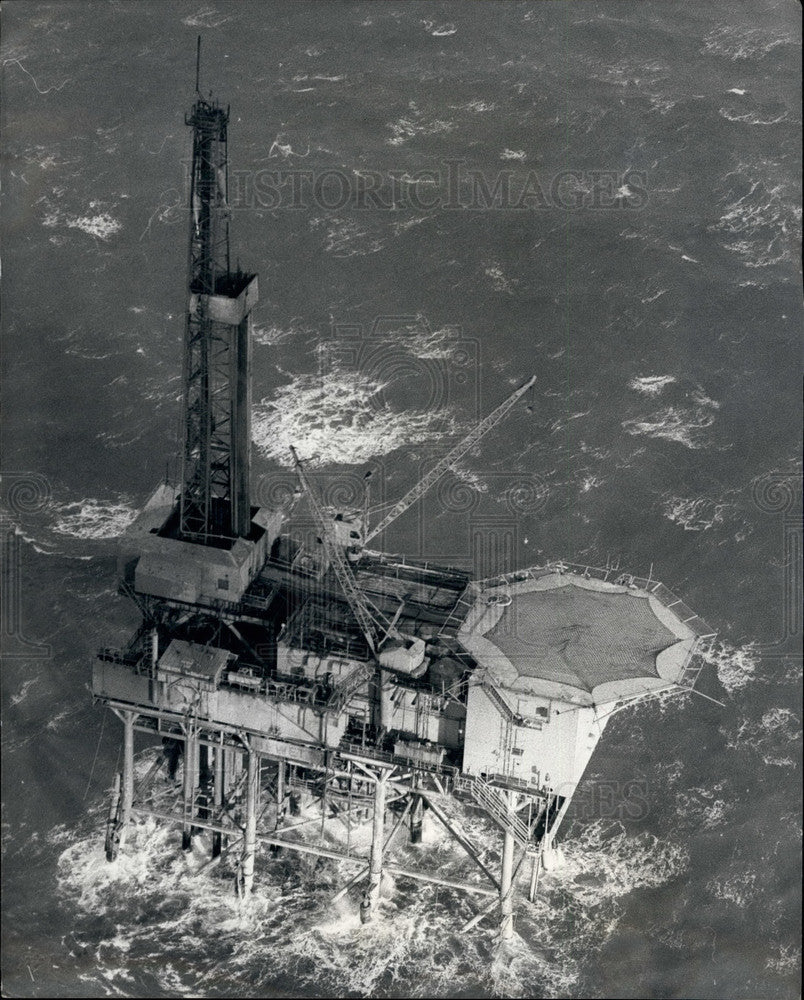 1963 Press Photo Gas Rig Aerial Blow Out North Sea - KSB17093-Historic Images