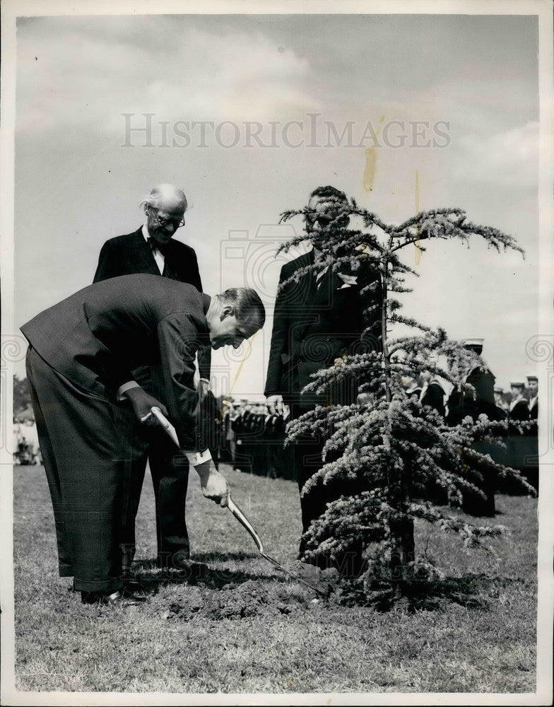 1956 Duke Edinburgh Plants Trees Opening New Playing Field Burpham - Historic Images