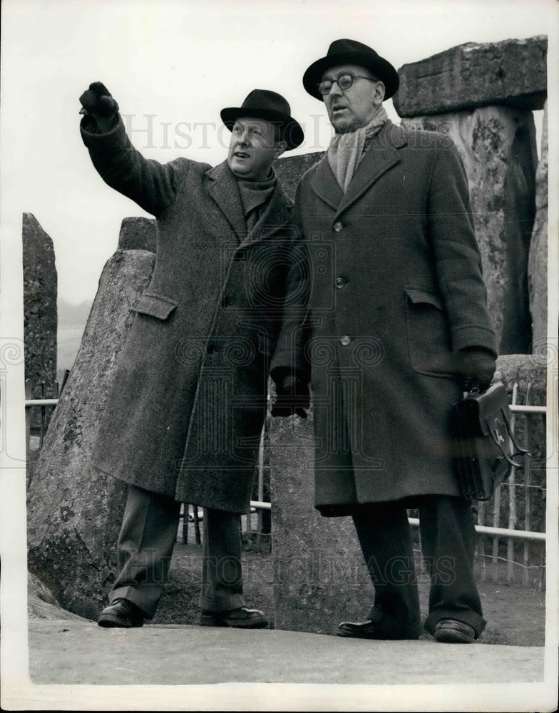 1968 T.A. Bailen  &amp; R.W. Frost for restoration of Stonehenge - Historic Images