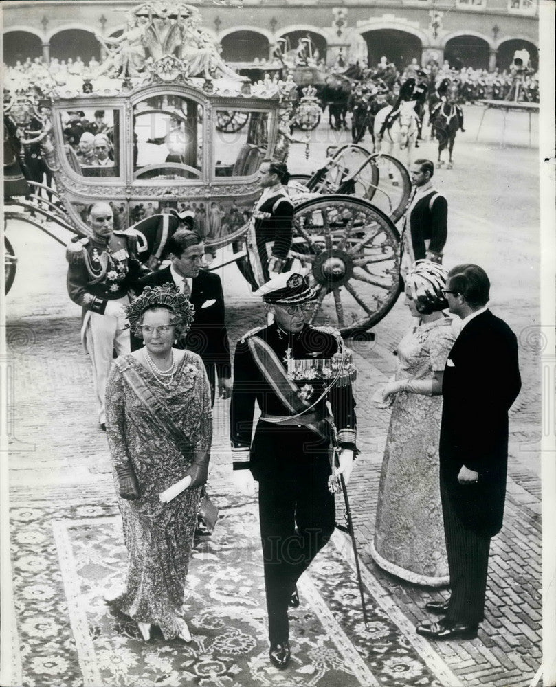 Press Photo Queen Juliana of the Netherlands & Prince Bernhard - Historic Images