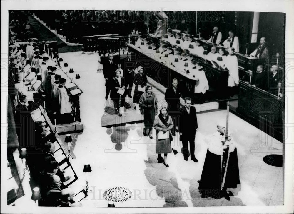 1958 American memorial Chapel dedicated at St. Paul's Cathedral - Historic Images