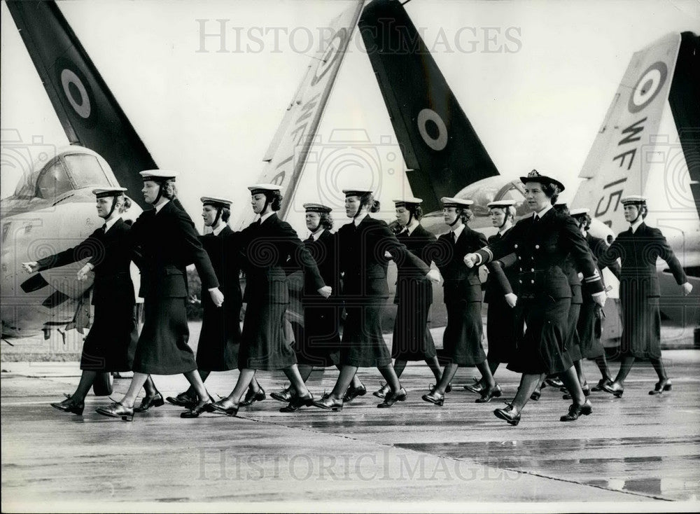 Press Photo Women's Royal Naval Service in a film scene - KSB18559-Historic Images
