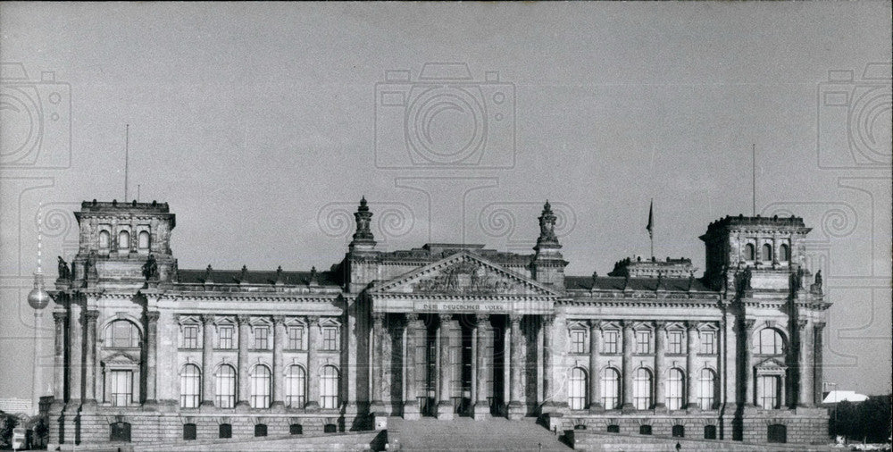 Press Photo Altes Reichstagsgebaude Berlin - KSB18749 - Historic Images