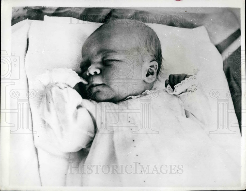 Press Photo Baby Crown Princess Beatrix, of the Netherlands - KSB19161 - Historic Images