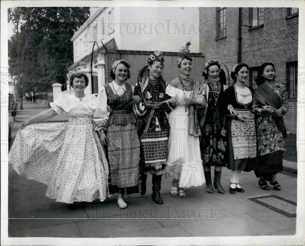 1954 Press Photo International Festival of Dance, Rehearsal, Drill Hall, London-Historic Images