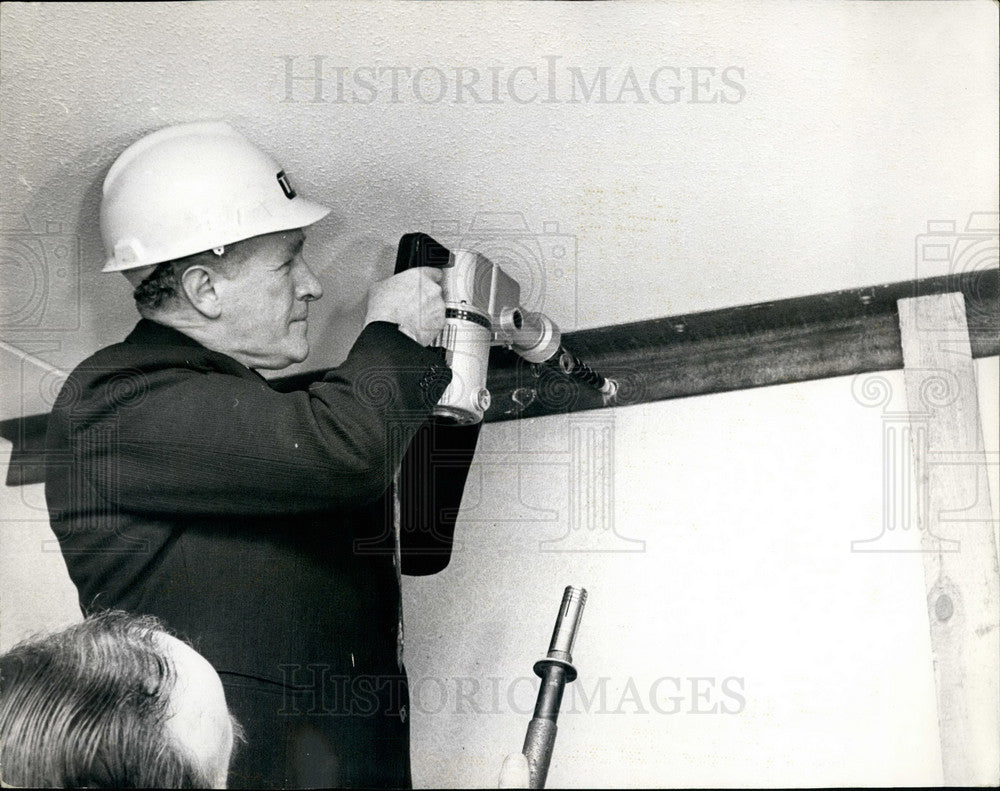 1969 Work To Start Next Month On Strengthening London Flats - Historic Images