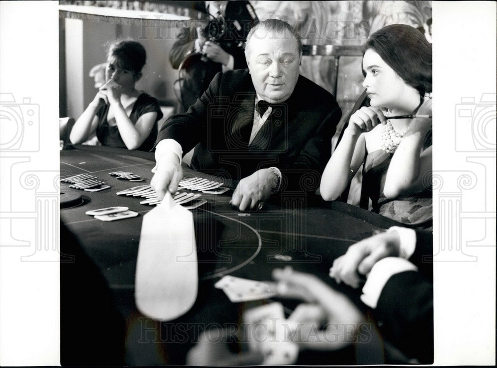 Press Photo Chemin-de-fer being played in London - Historic Images