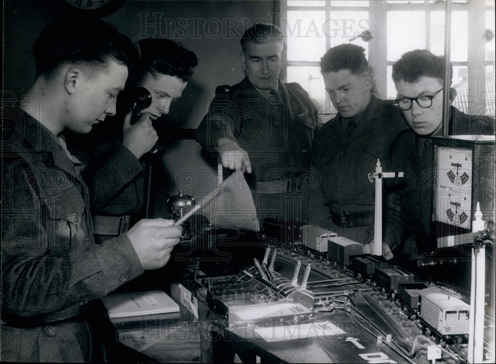 Press Photo The Army "Plays Trains" as Training - Historic Images