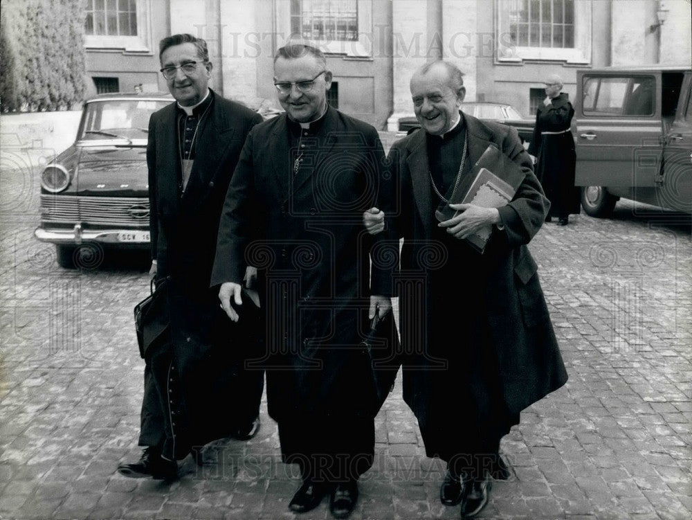 1974 Synod of the Bishops At St. Peters - Historic Images