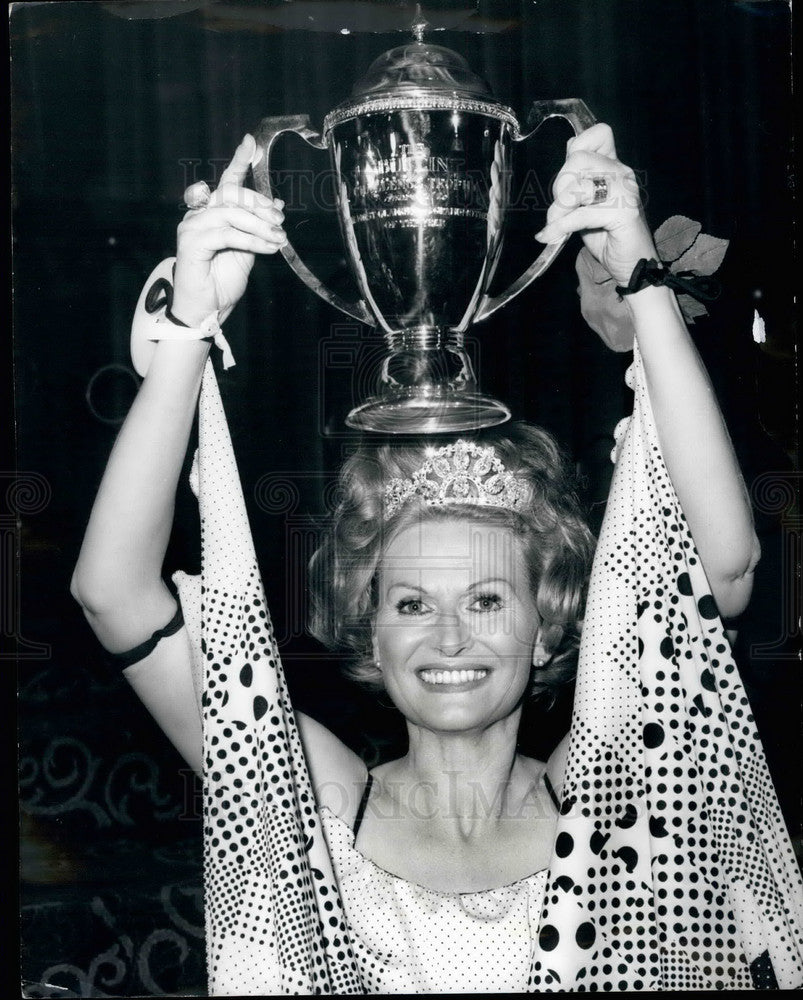 1977, Jean Jaconello, Glamorous Grandmother of Great Britian - Historic Images